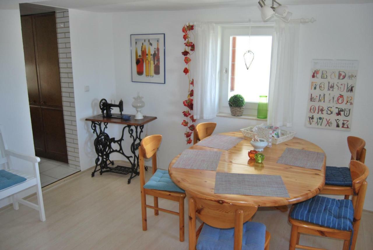 Talblick Gleiberg Apartment Krofdorf-Gleiberg ภายนอก รูปภาพ